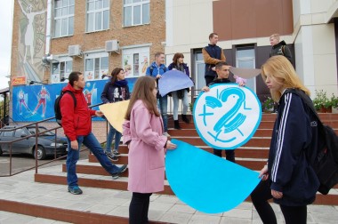Молодёжь всей планеты едина! Молодёжь всей планеты едина!