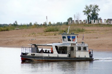 По реке Печоре стали курсировать новые катера По реке Печоре стали курсировать новые катера