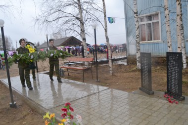 Победным строем в любые времена... Победным строем в любые времена...