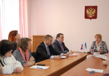 Подготовка к весенней распутице началась Подготовка к весенней распутице началась