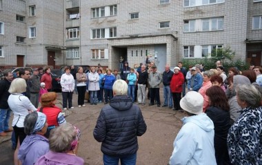 С сентября увеличится необходимое количество голосов собственников при выборе способа управления домом и управляющей организации С сентября увеличится необходимое количество голосов собственников при выборе способа управления домом и управляющей организации