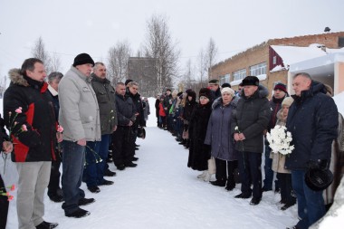 Солдат войну не выбирает Солдат войну не выбирает