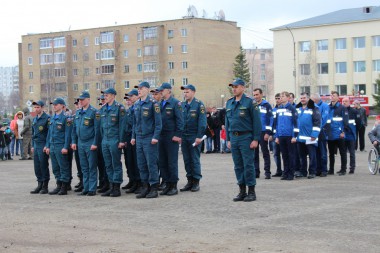 Торжество в День пожарной охраны Торжество в День пожарной охраны