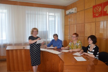 В Вуктыле состоялась жеребьёвка по распределению бесплатной печатной площади в газете Сияние Севера В Вуктыле состоялась жеребьёвка по распределению бесплатной печатной площади в газете Сияние Севера