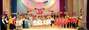 И вновь на сцене – вечно молодые ,Северные бусинки, И вновь на сцене – вечно молодые ,Северные бусинки,