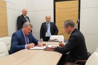 Правительство Республики Коми и Правительство Курганской области заключили соглашение о торгово-экономическом, научно-техническом и культурном сотрудничестве Правительство Республики Коми и Правительство Курганской области заключили соглашение о торгово-экономическом, научно-техническом и культурном сотрудничестве