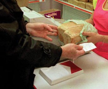 В России могут ввести продуктовые карты В России могут ввести продуктовые карты