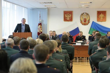 Сергей Гапликов призвал правоохранителей зачистить республику от наркотической заразы Сергей Гапликов призвал правоохранителей зачистить республику от наркотической заразы