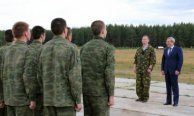 Вячеслав Гайзер поручил расширить конкурс Лучший призывник Республики Коми Вячеслав Гайзер поручил расширить конкурс Лучший призывник Республики Коми