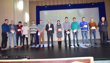 Золото, серебро и бронза Золото, серебро и бронза