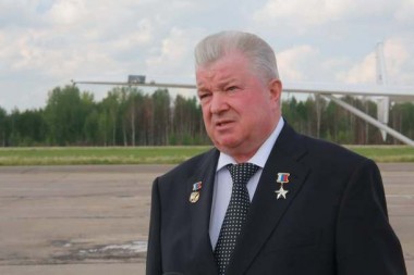Взгляд в небо Взгляд в небо