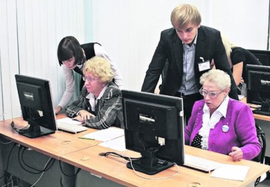 В республике более 400 неработающих пенсионеров пройдут обучение компьютерной грамотности В республике более 400 неработающих пенсионеров пройдут обучение компьютерной грамотности