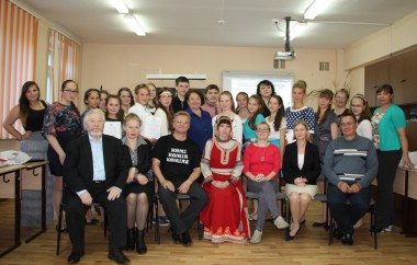 Выпускники Летнего университета юных филологов презентовали свои выпускные работы Выпускники Летнего университета юных филологов презентовали свои выпускные работы