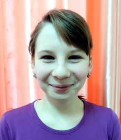 Аделина, 13 лет, осталась без попечения родителей Аделина, 13 лет, осталась без попечения родителей