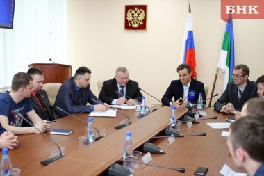 Права призывников в Коми будет отстаивать мужской комитет Права призывников в Коми будет отстаивать мужской комитет