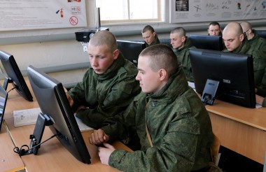 Условия прохождения службы в армии меняются в лучшую сторону от года к году Условия прохождения службы в армии меняются в лучшую сторону от года к году