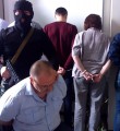 В заложниках