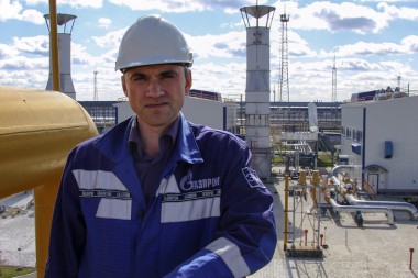 Чтоб огонь в сердцах не гас, нужен всем вуктыльский газ!