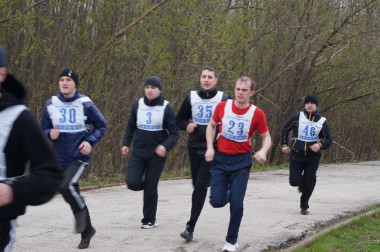 На трудных метрах беговой дорожки На трудных метрах беговой дорожки