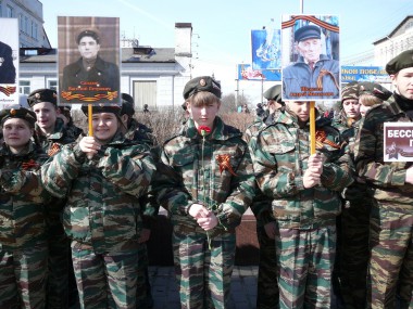 9 Мая 2015 года в Сыктывкаре пройдет Бессмертный полк 9 Мая 2015 года в Сыктывкаре пройдет Бессмертный полк